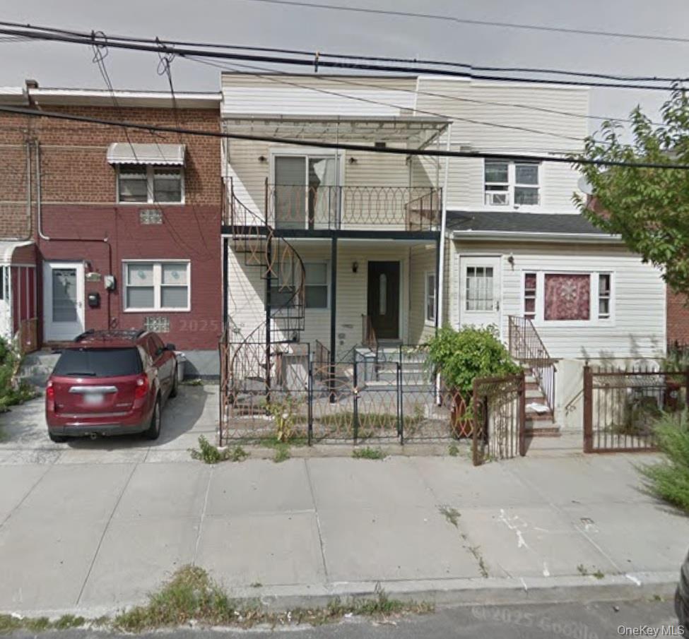 1281 E 223rd Street, Bronx NY 10466
