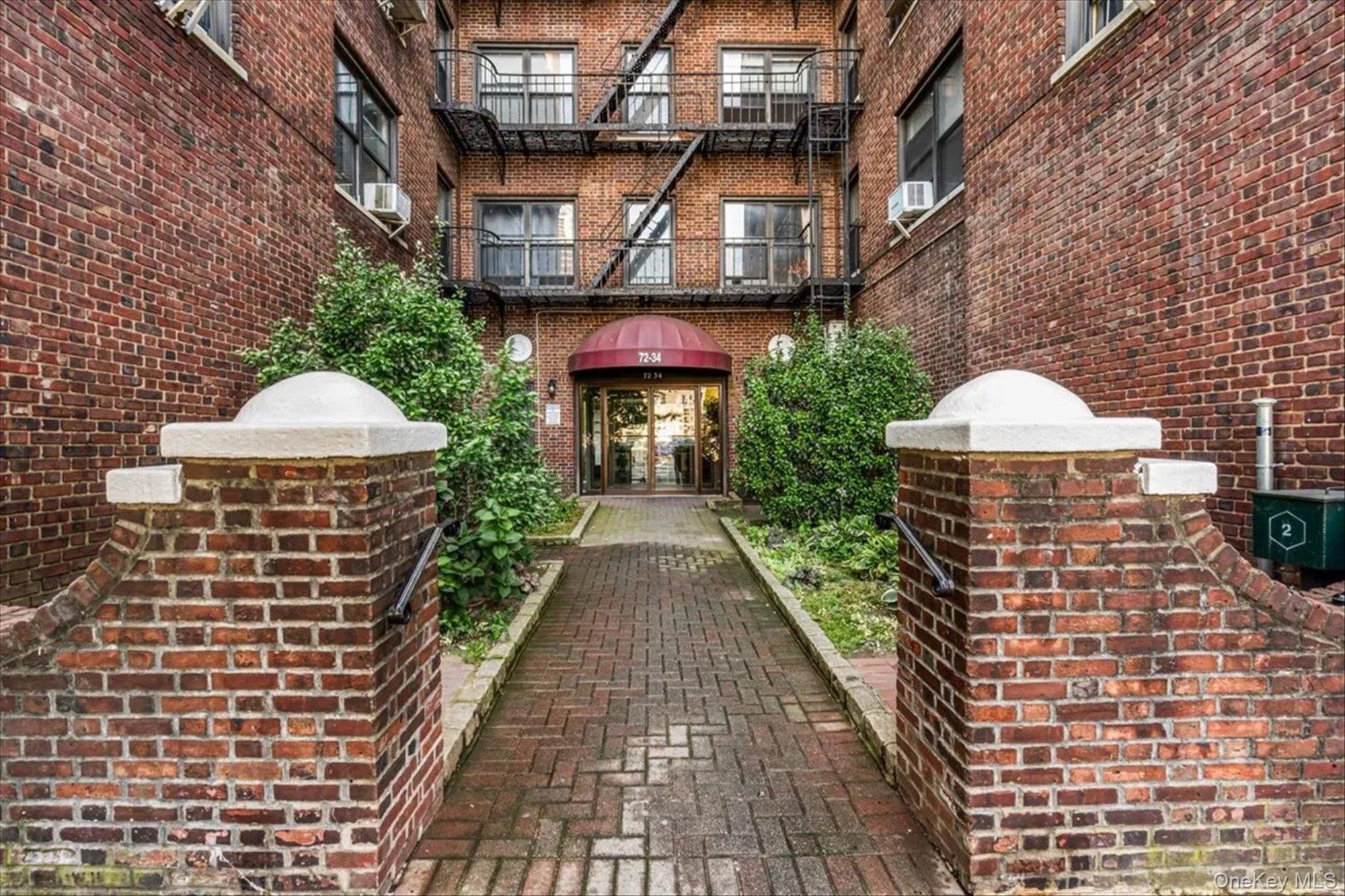 72-34 Austin Street Unit F10, Forest Hills NY 11375