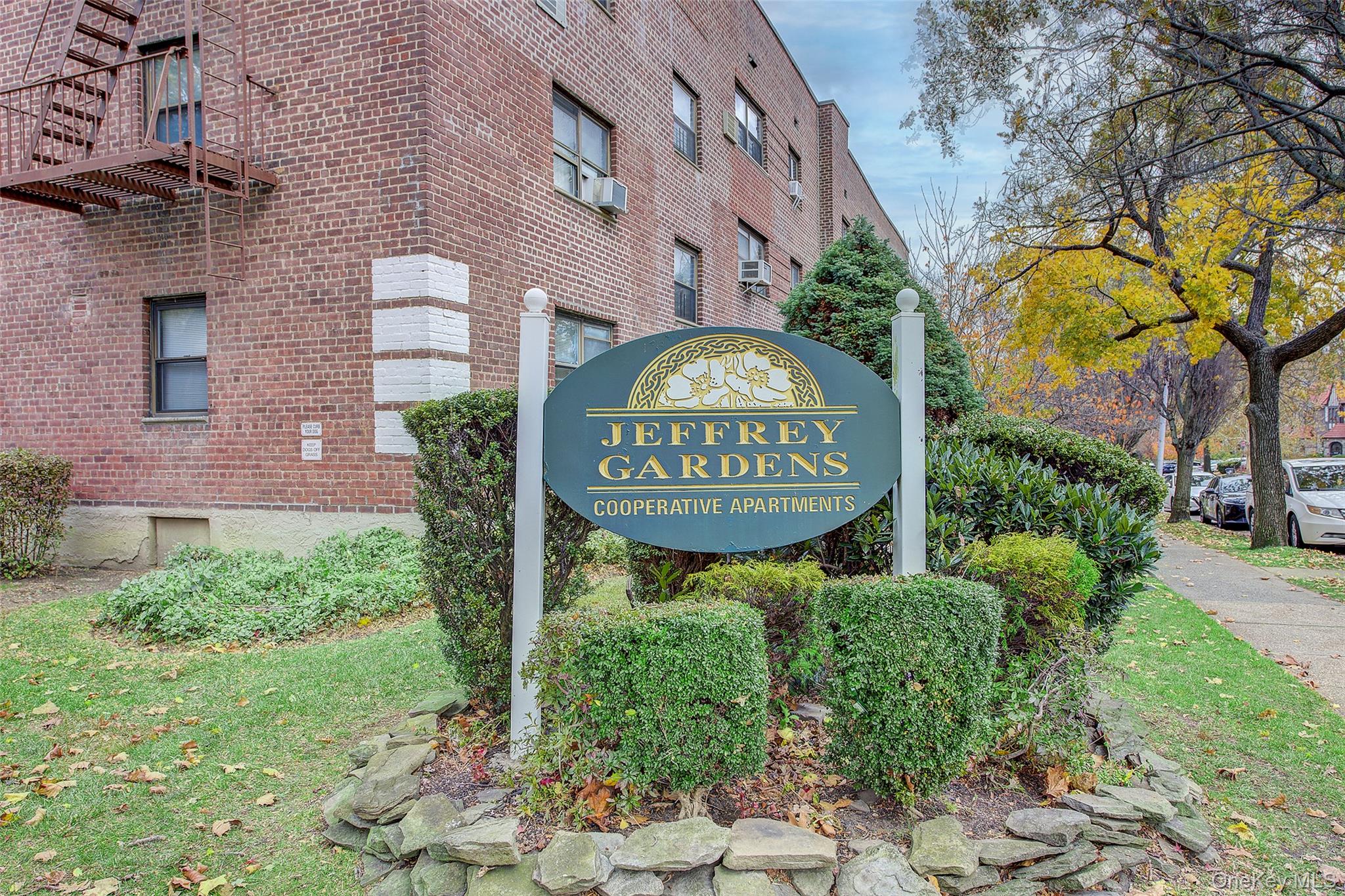 46-42 215th Place Unit 1C, Bayside NY 11361