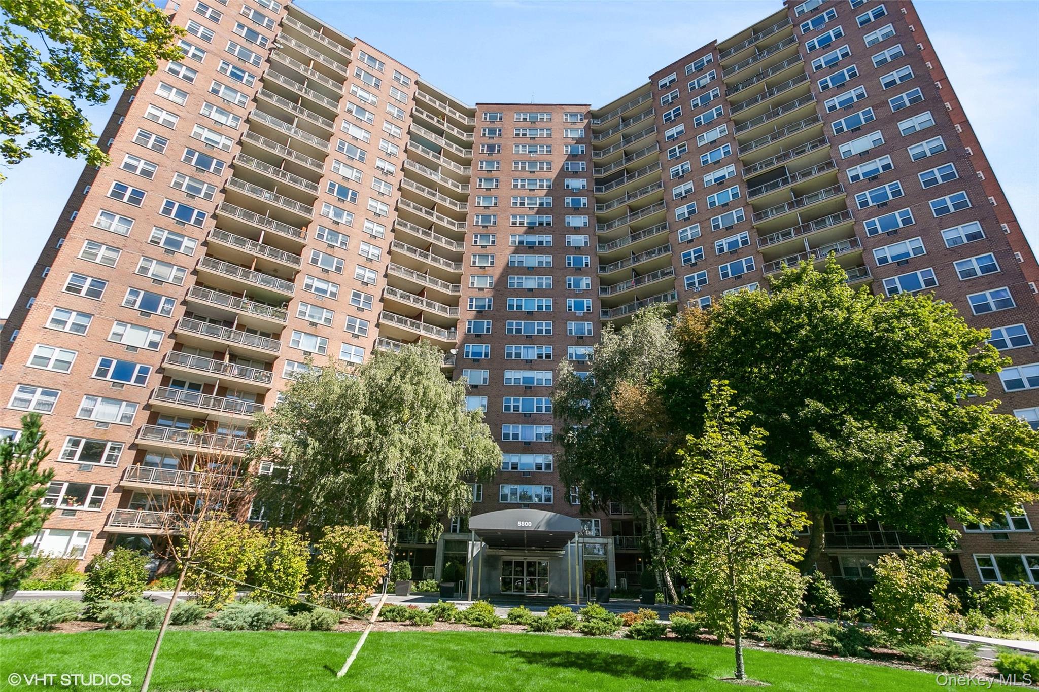5800 Arlington Avenue Unit 19L, Bronx NY 10471