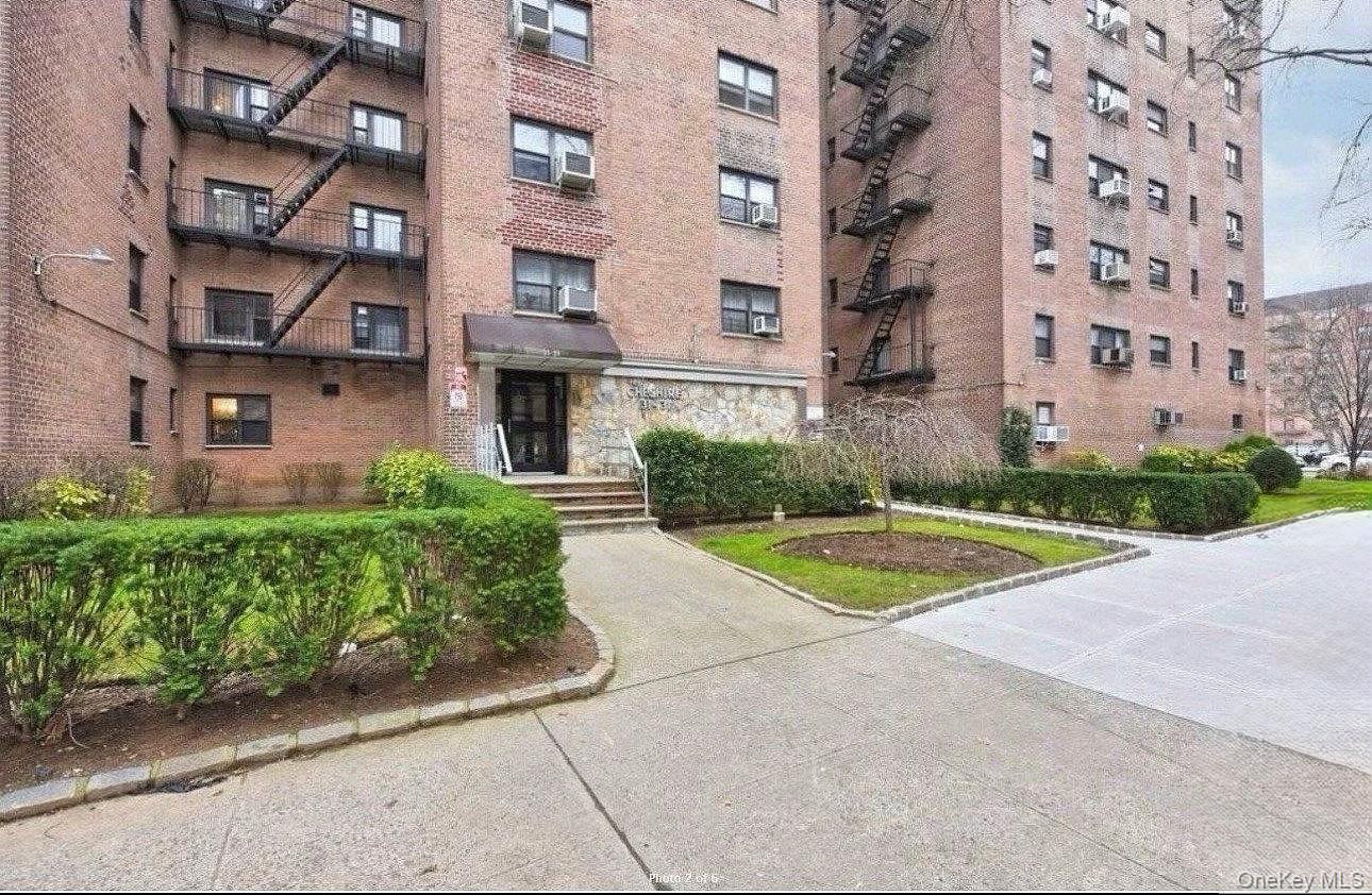 31-31 138th Street Unit 6C, Flushing NY 11354