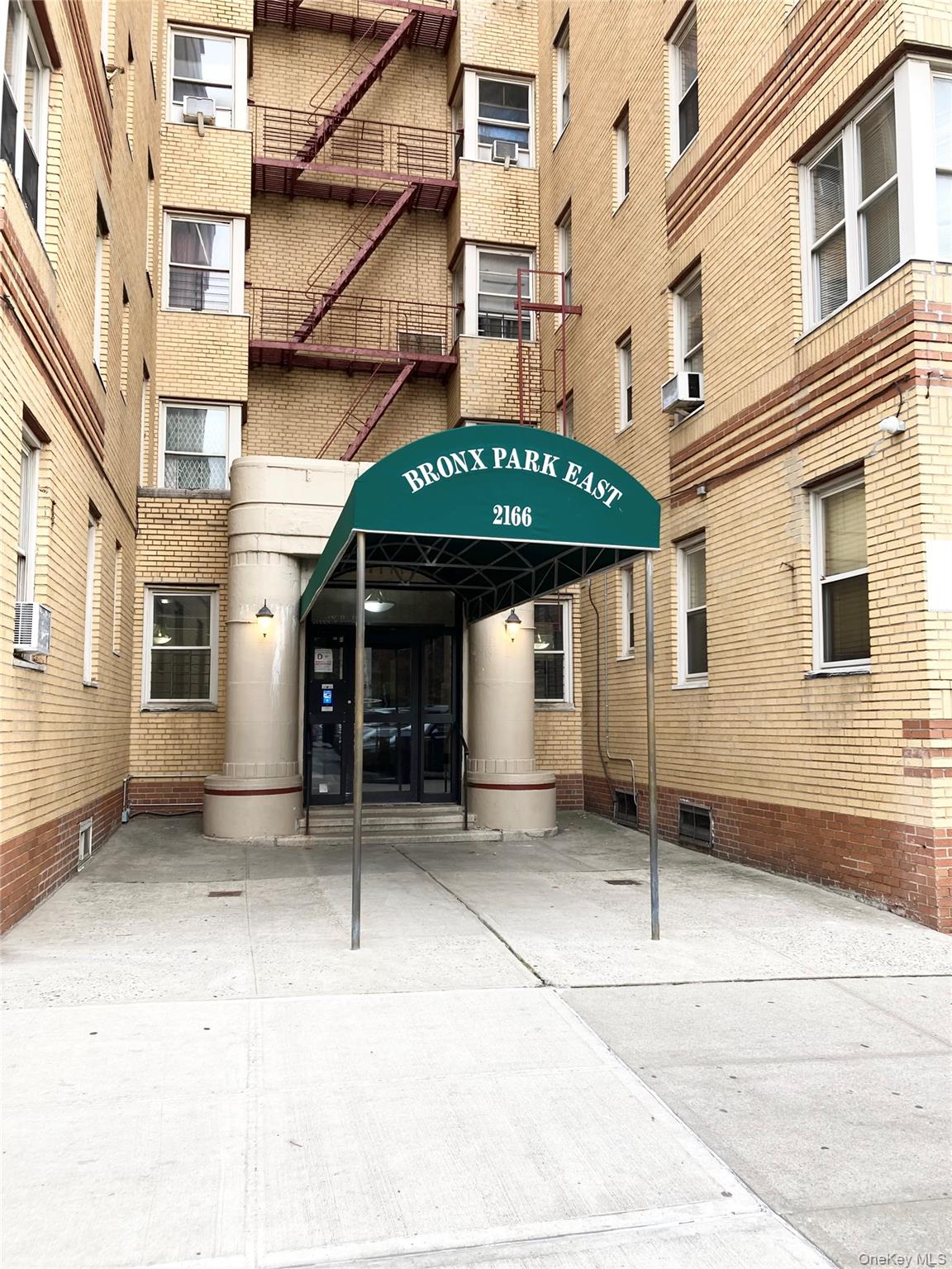 2166 Bronx Park East Unit 6C, Bronx NY 10462