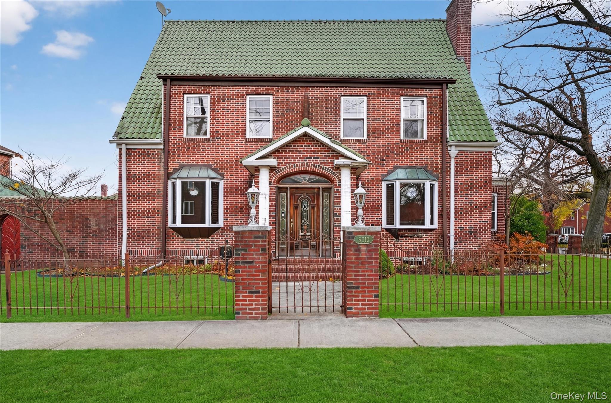 2300 Gunther Avenue, Bronx NY 10469