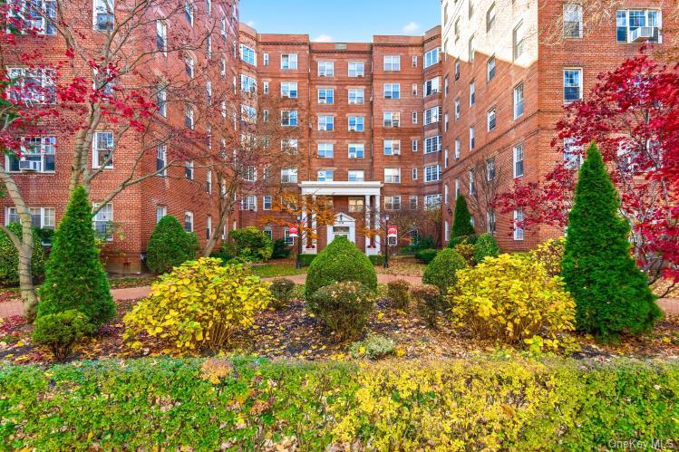 76-36 113rd Street Unit 2M, Forest Hills NY 11375
