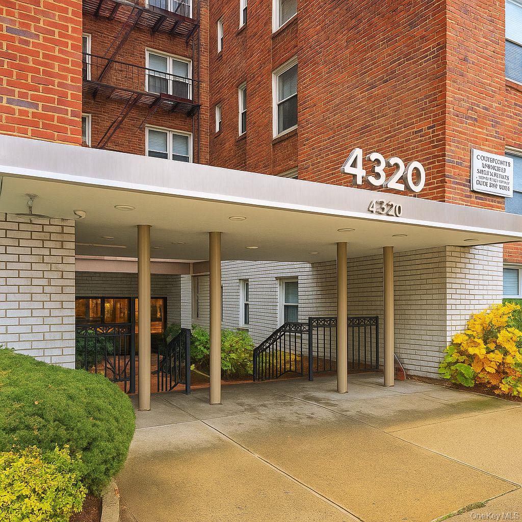 4320 Van Cortlandt Park Unit 6E, Bronx NY 10470