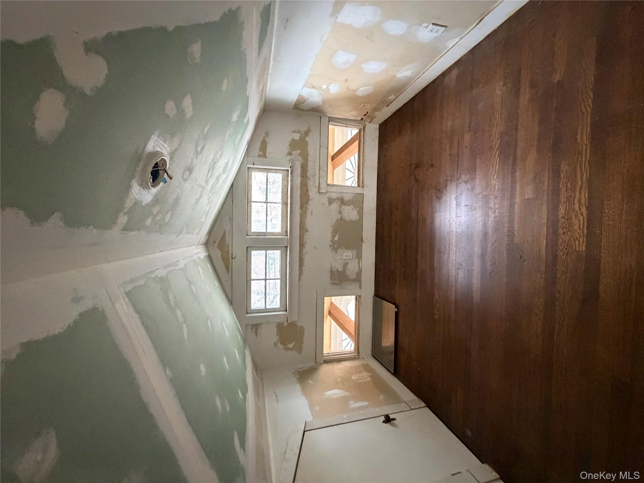 244 Tibbetts Road, Yonkers NY 10705