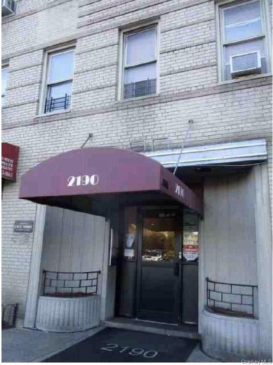 2190 Boston Road Unit 2J, Bronx NY 10462