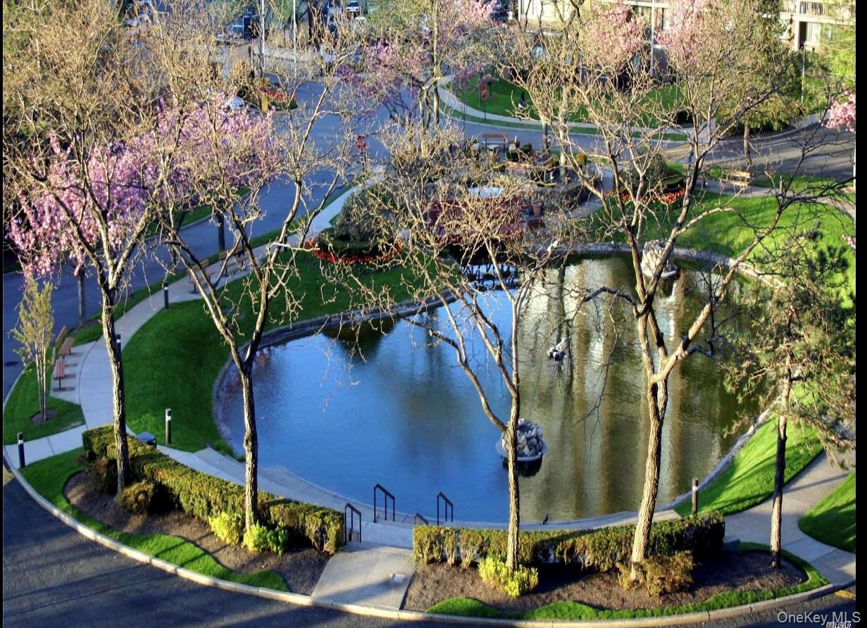 2 BAY CLUB Drive Unit 17Z2, Bayside NY 11360