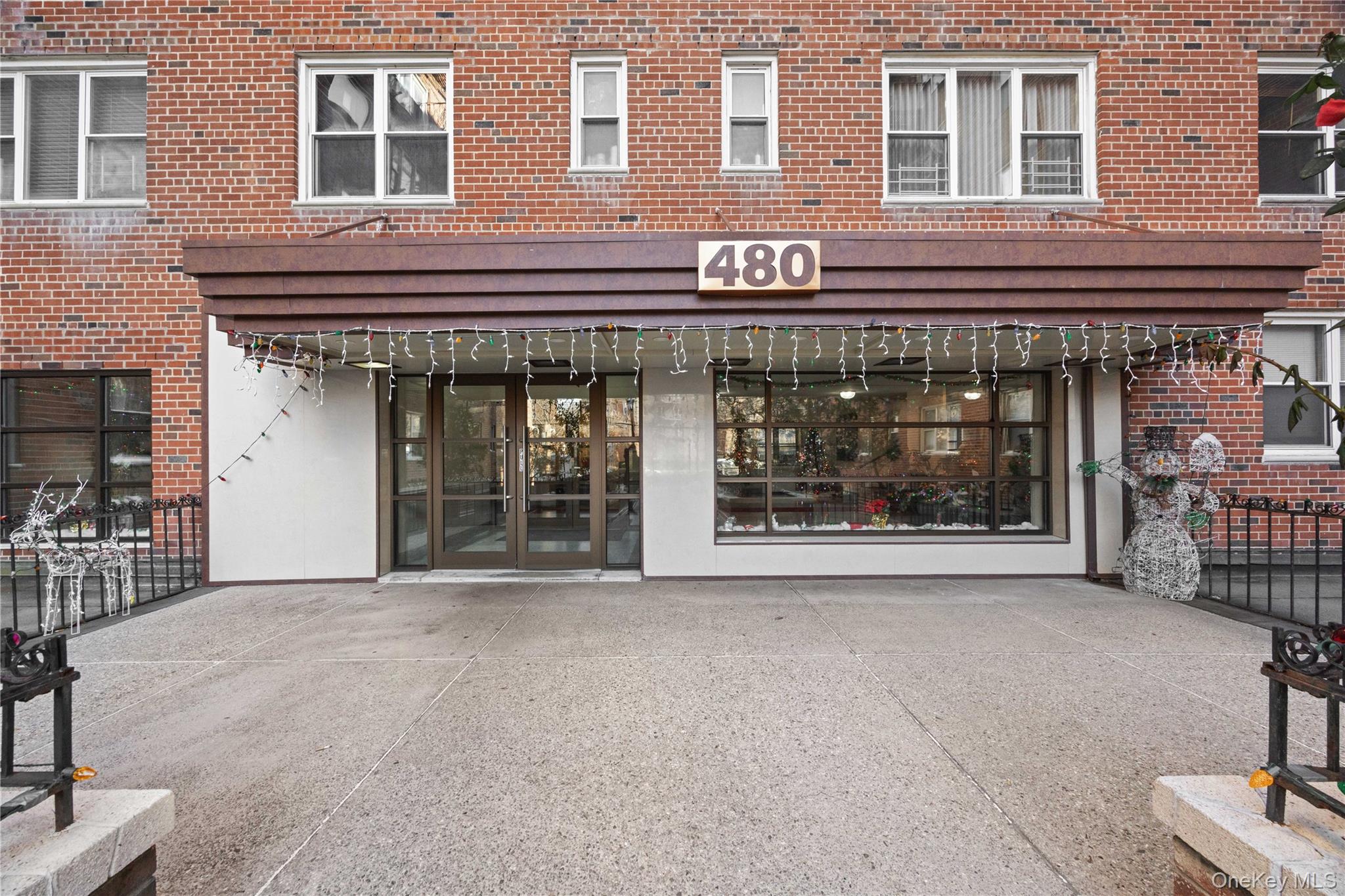 480 Riverdale Unit 2U, Yonkers NY 10705