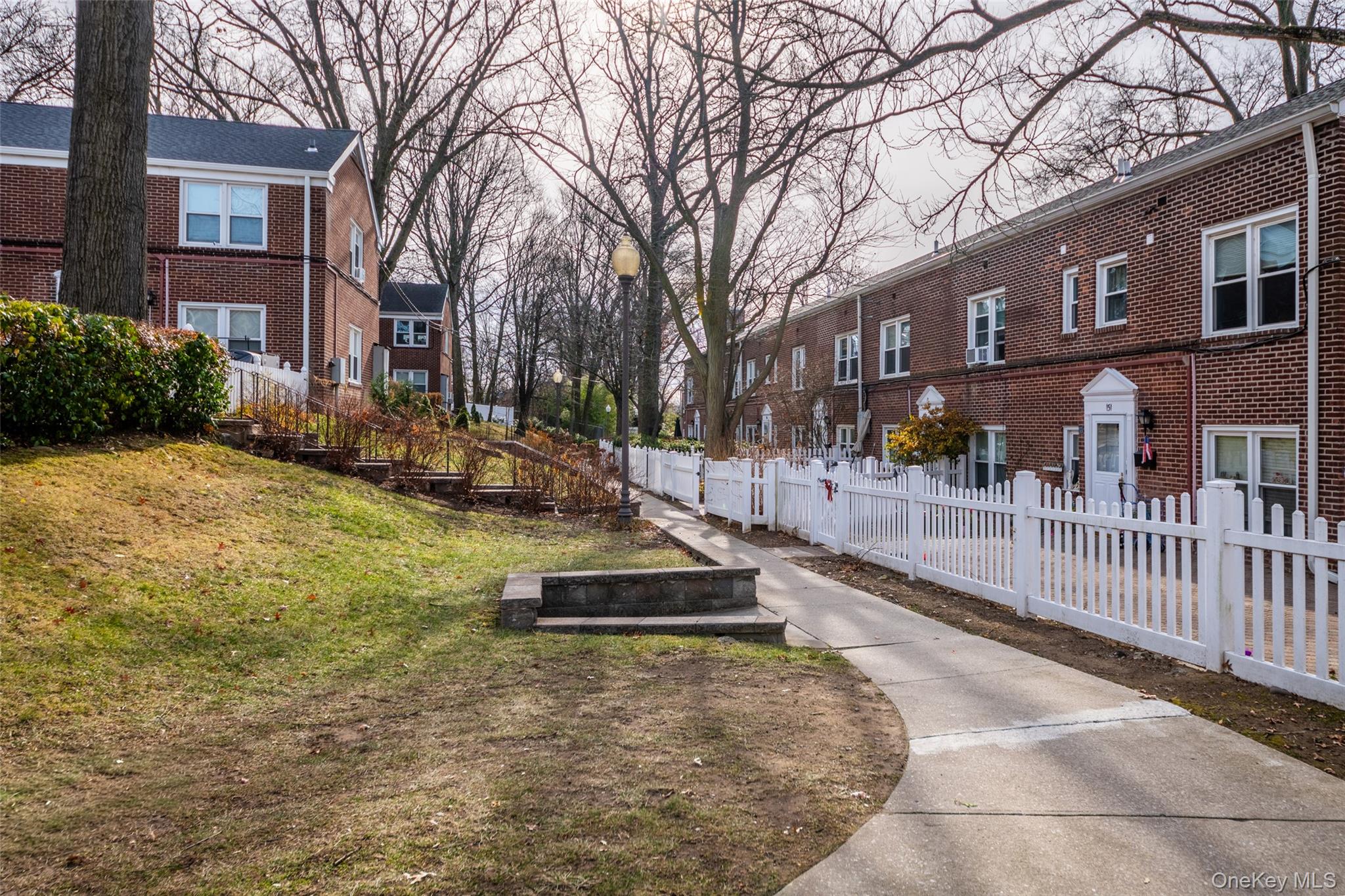 100 Hilltop Acres Unit 100, Yonkers NY 10704