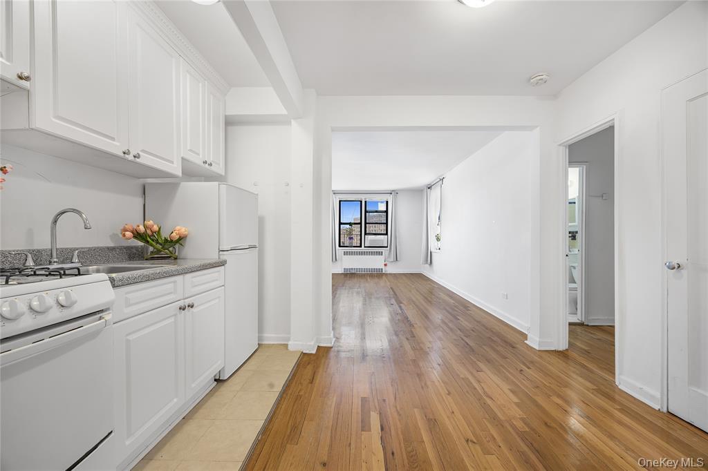 99-63 66 ave Unit F7, Rego Park NY 11374