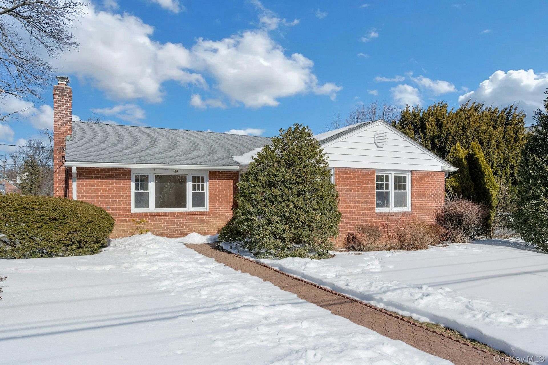 37 Fowler Avenue, Yonkers NY 10701