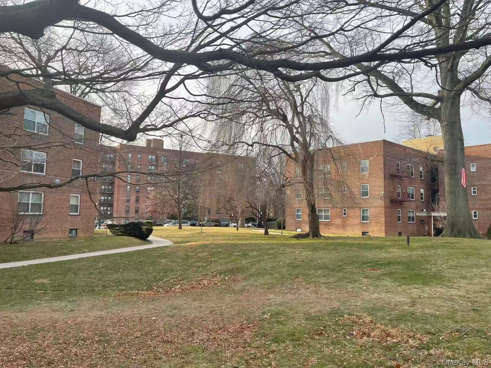 147-37 38th Avenue Unit C64, Flushing NY 11354