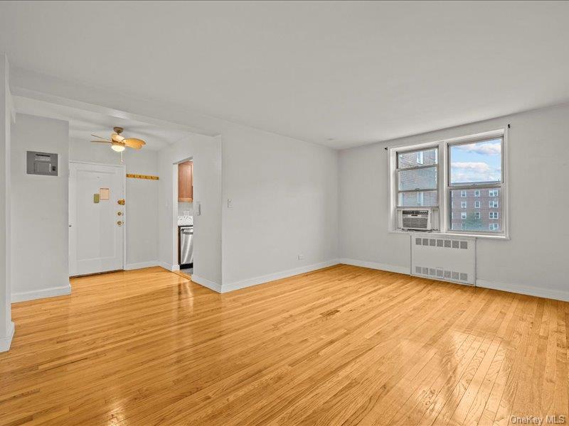 5610 Netherland Avenue Unit 5G, Bronx NY 10471