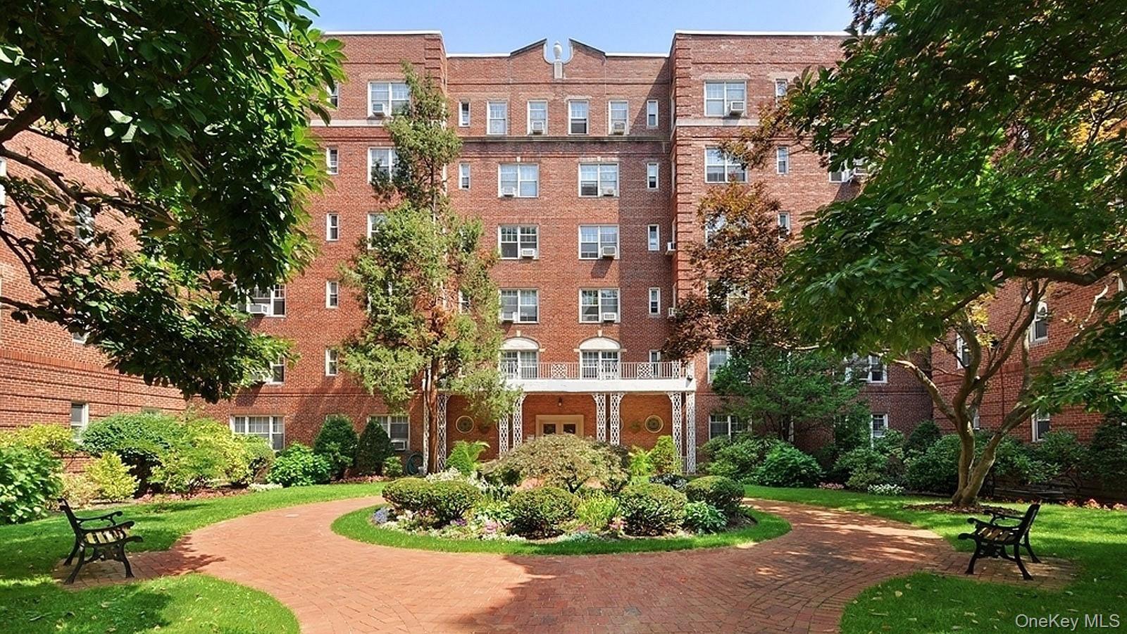 77-15 113th Street Unit 2O, Forest Hills NY 11375