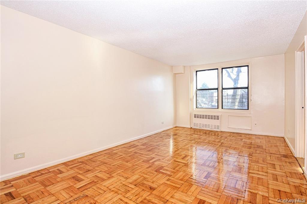 3531 Bronxwood Avenue Unit 1G, Bronx NY 10469