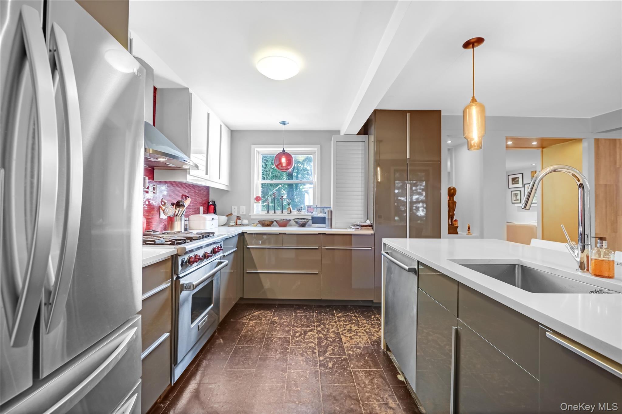 2253 Edsall Avenue, Bronx NY 10463