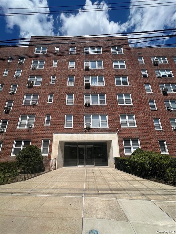 25 Sunnyside Drive Unit 6K, Yonkers NY 10705