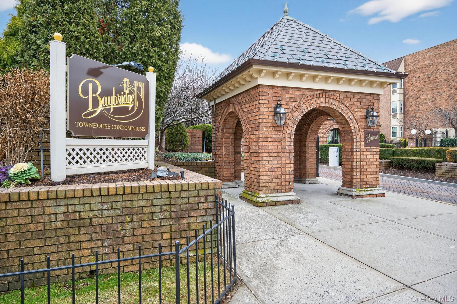 20716 Melissa Court Unit 1653, Bayside NY 11360