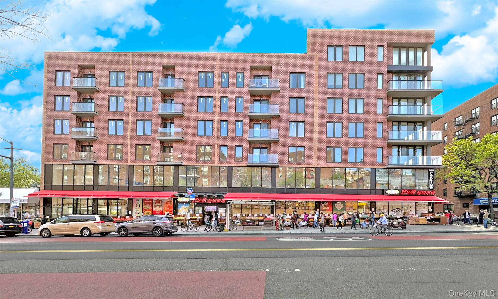 13450 Blossom Avenue Unit 4J, Flushing NY 11355