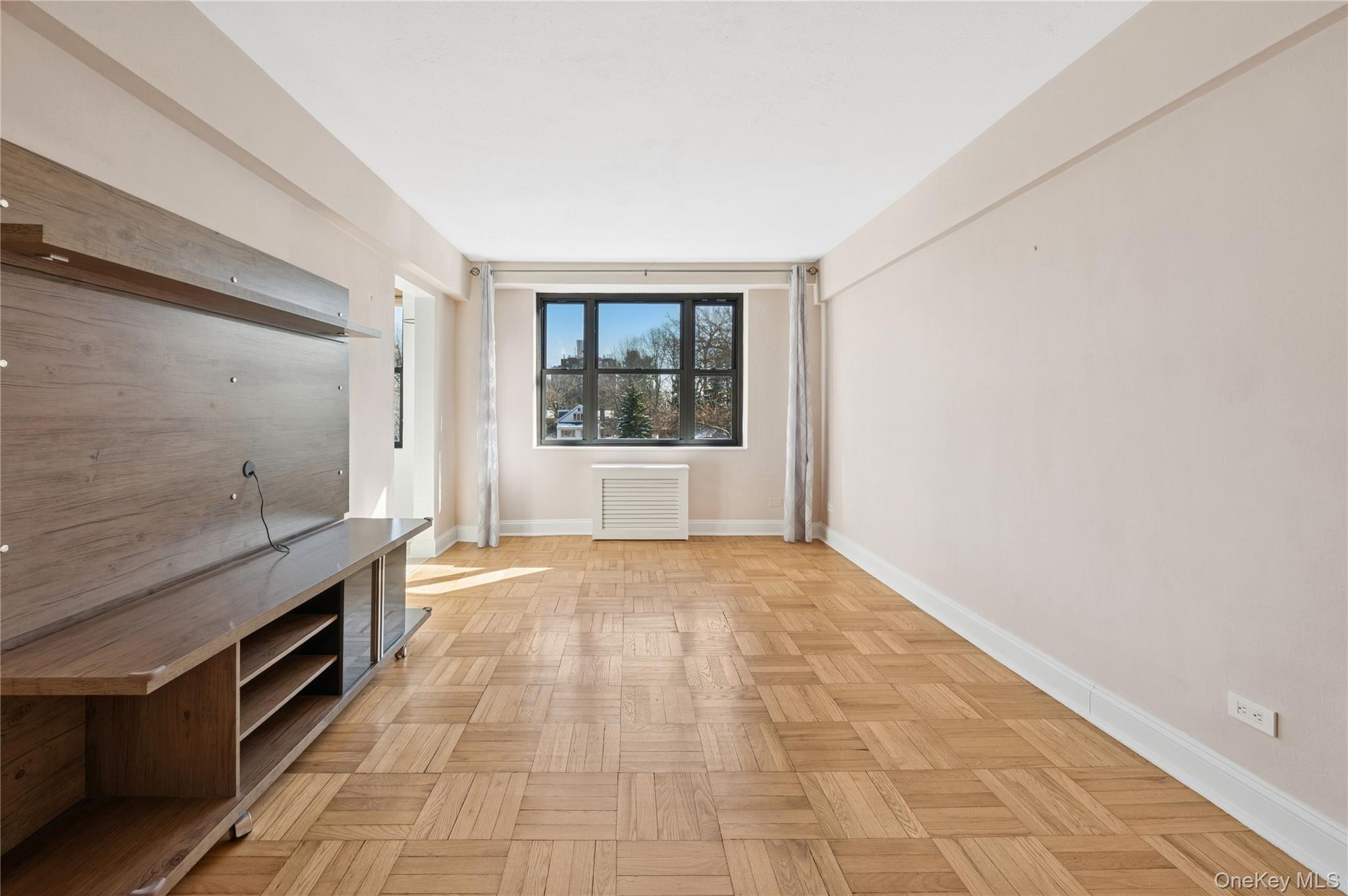 3103 Fairfield Avenue Unit 5D, Bronx NY 10463