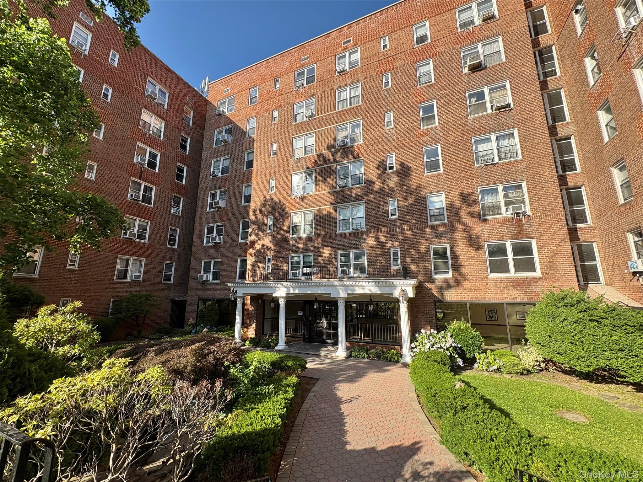 63-61 Yellowstone Boulevard Unit 3E, Forest Hills NY 11375