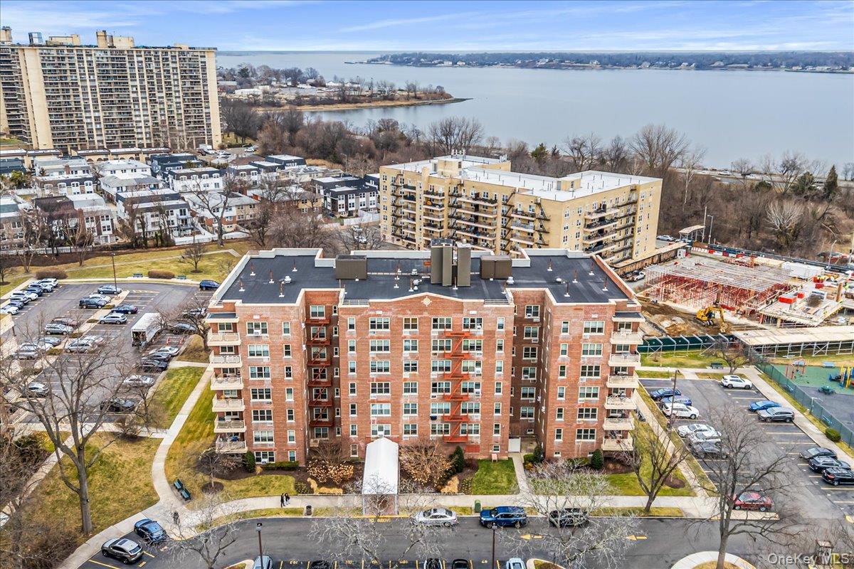 23-45 Bell Boulevard Unit 2D, Bayside NY 11360