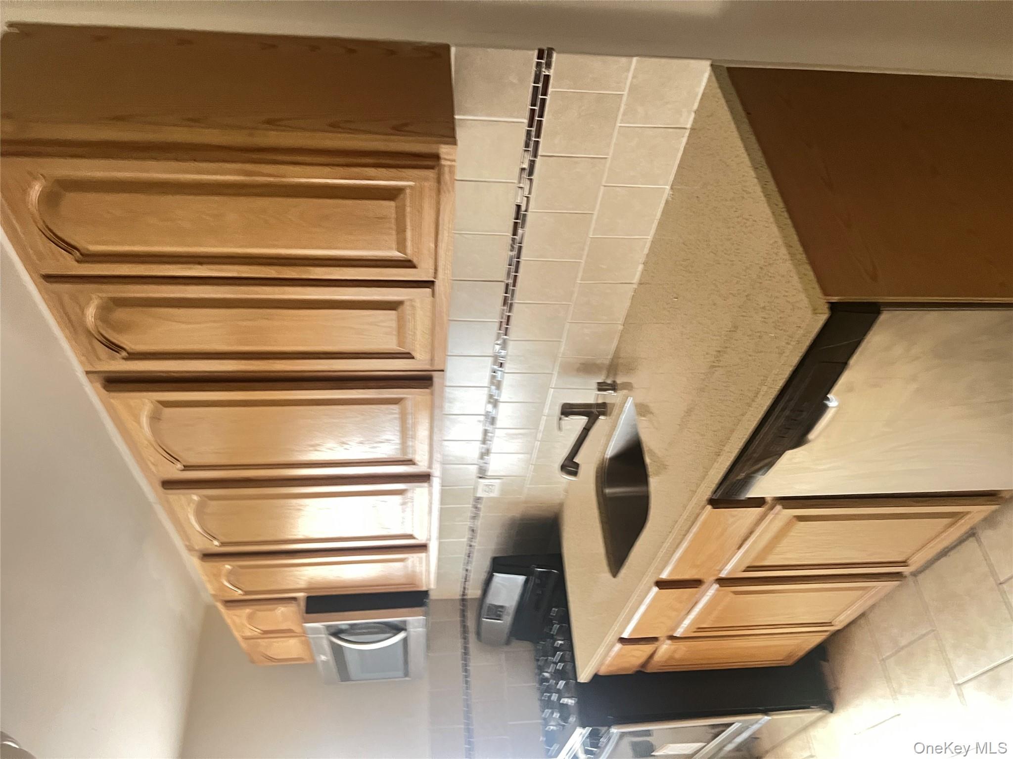 3260 Netherland Avenue Unit 4A, Bronx NY 10463