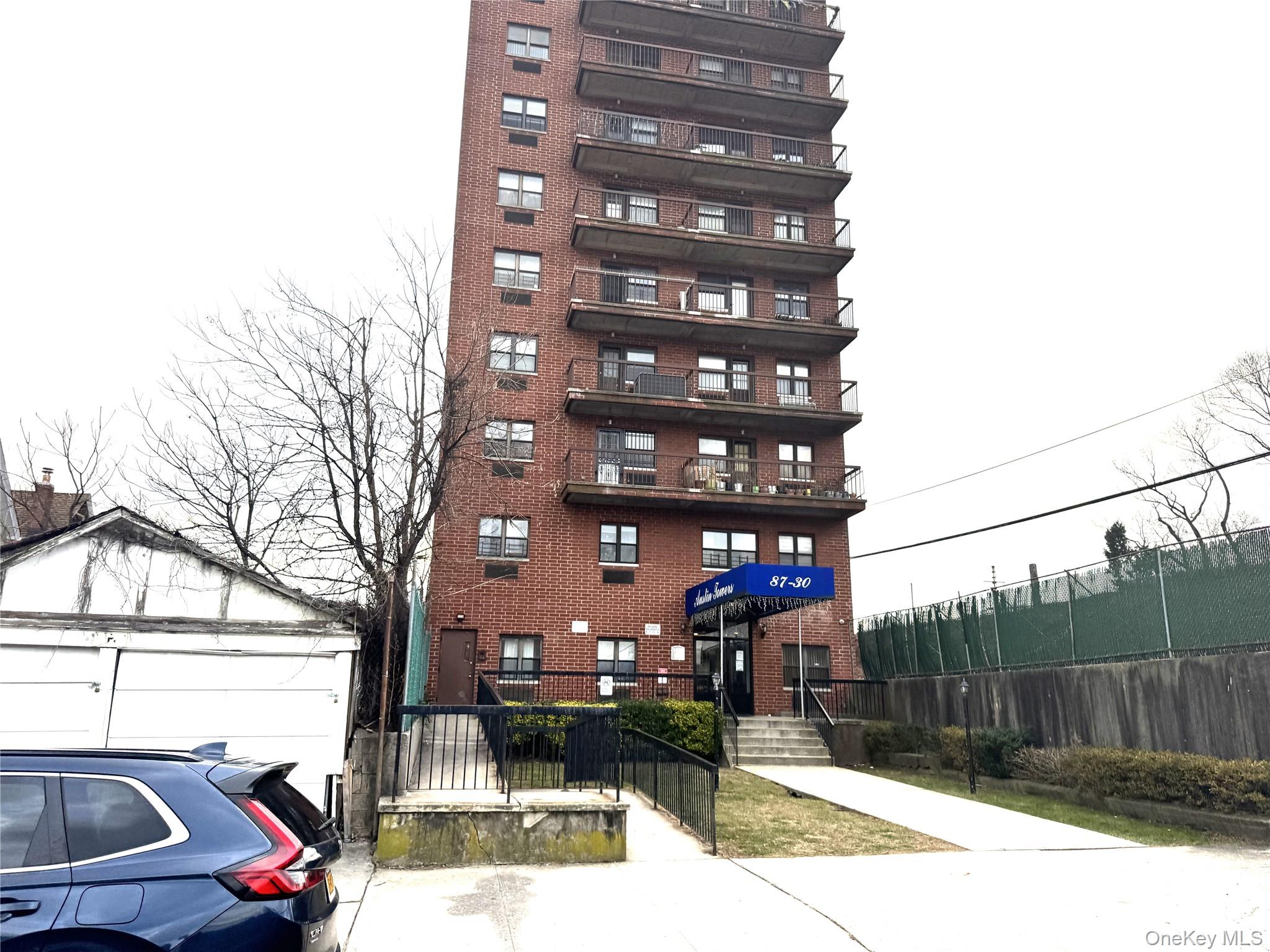8730 62nd Avenue Unit 3G, Rego Park NY 11374