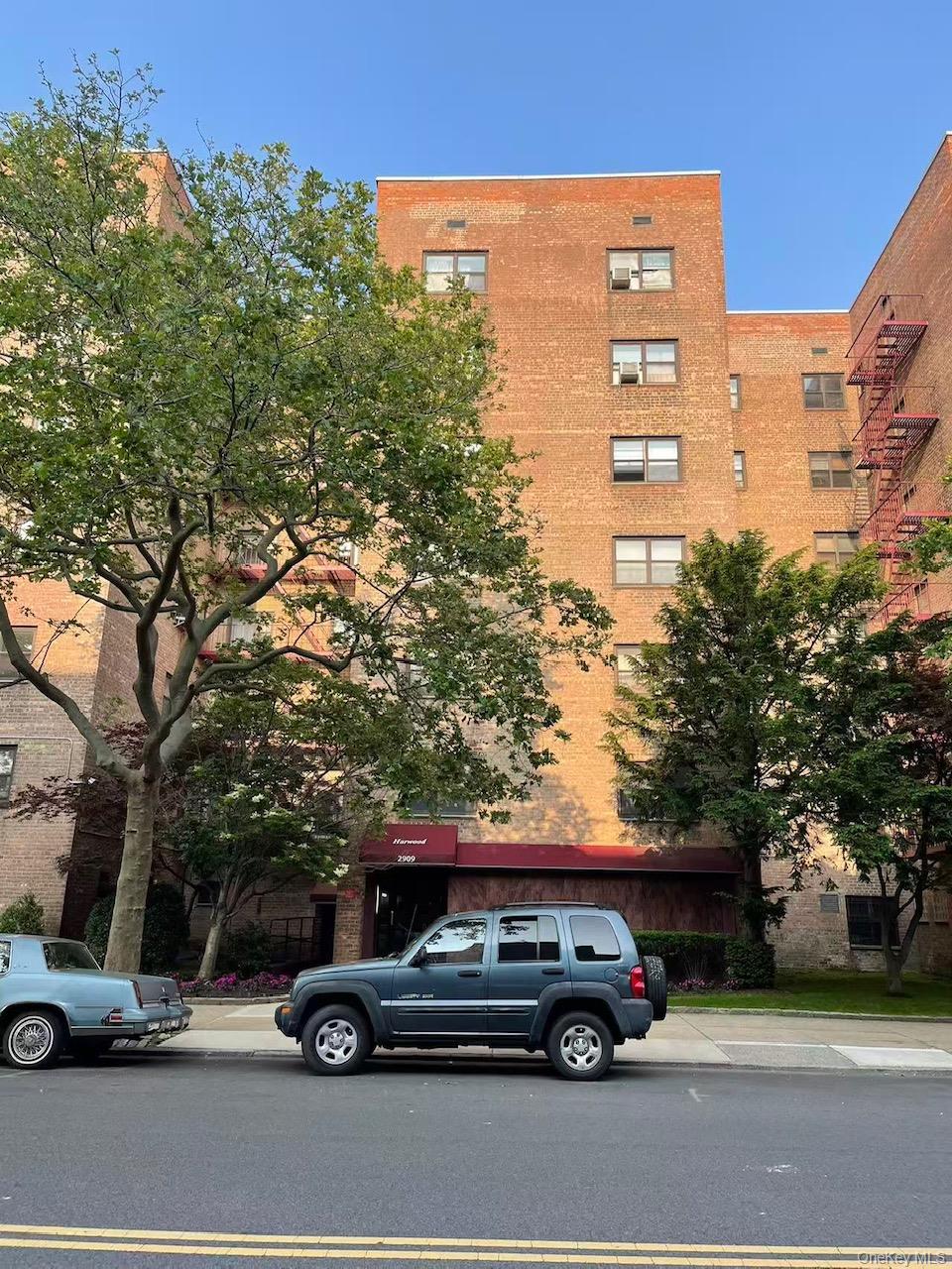 29-09 137th Street Unit 1D, Flushing NY 11354