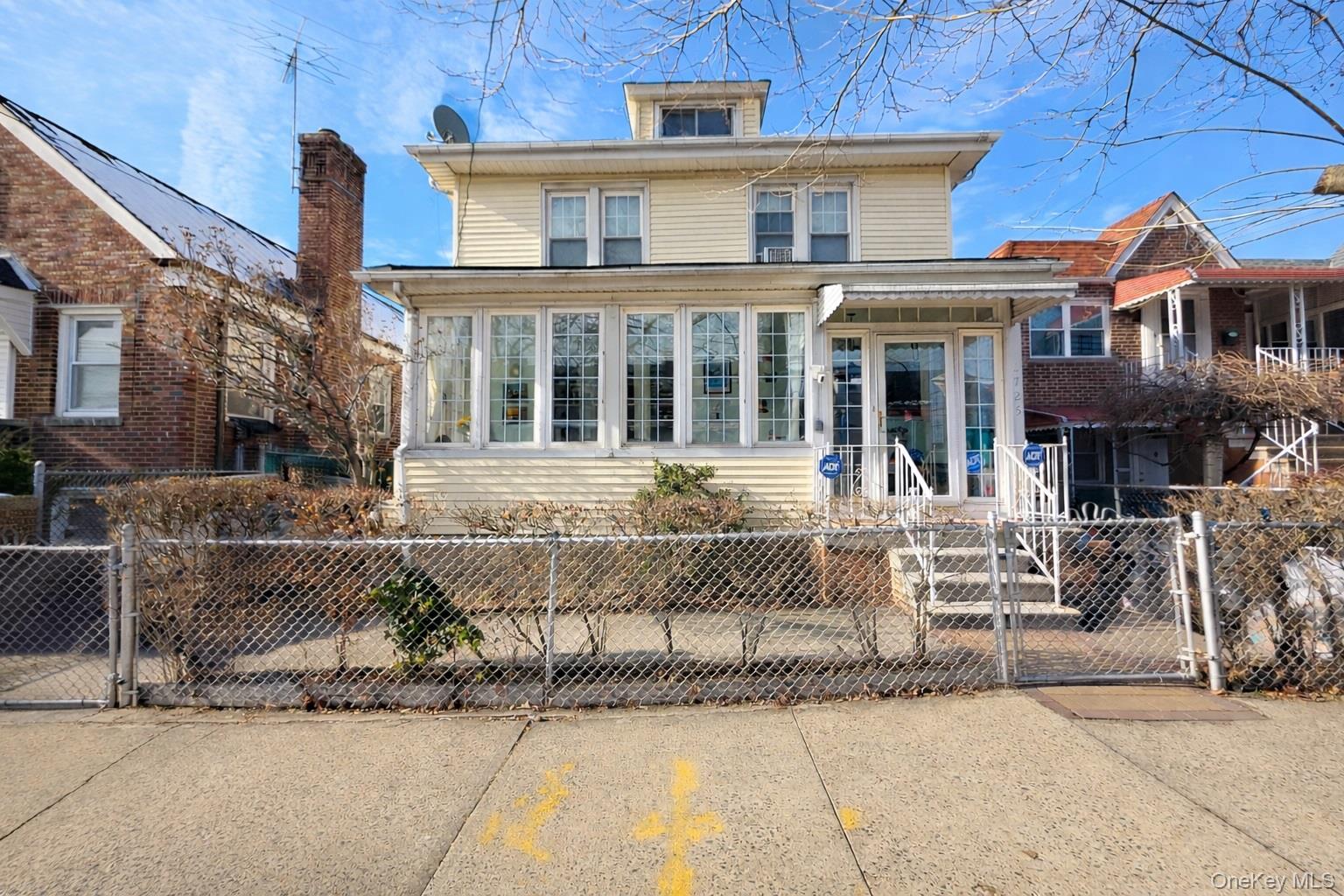 2725 Fenton Avenue, Bronx NY 10469