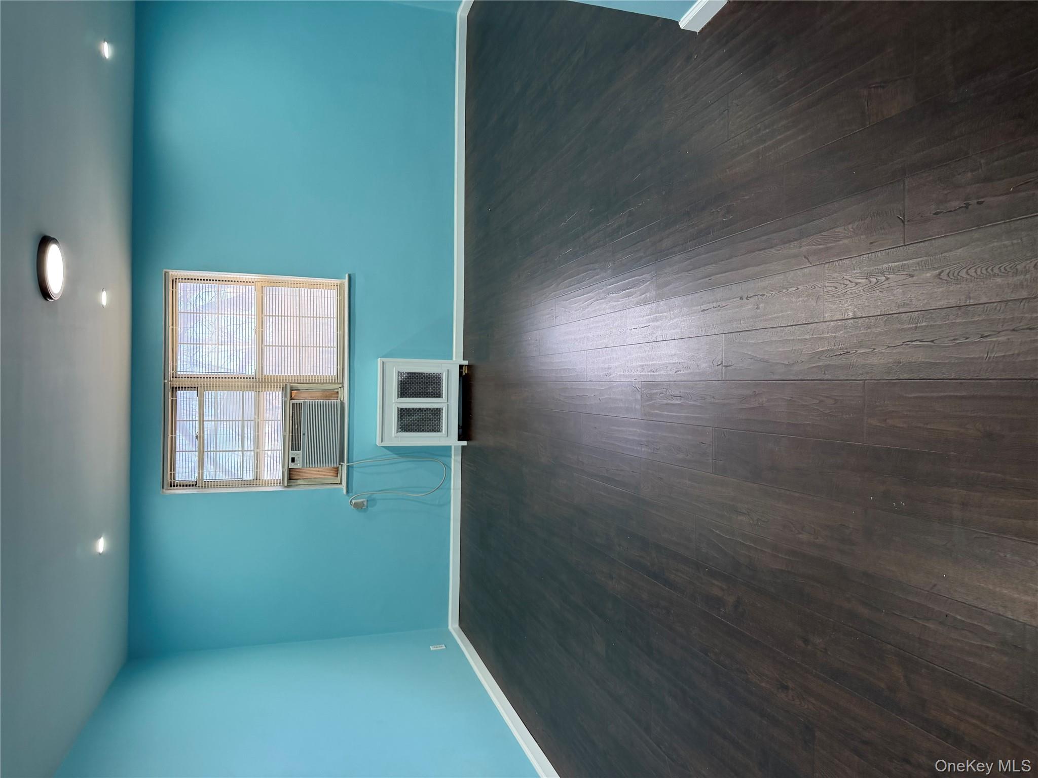 78-13 Park Drive E Unit 2A, Flushing NY 11367