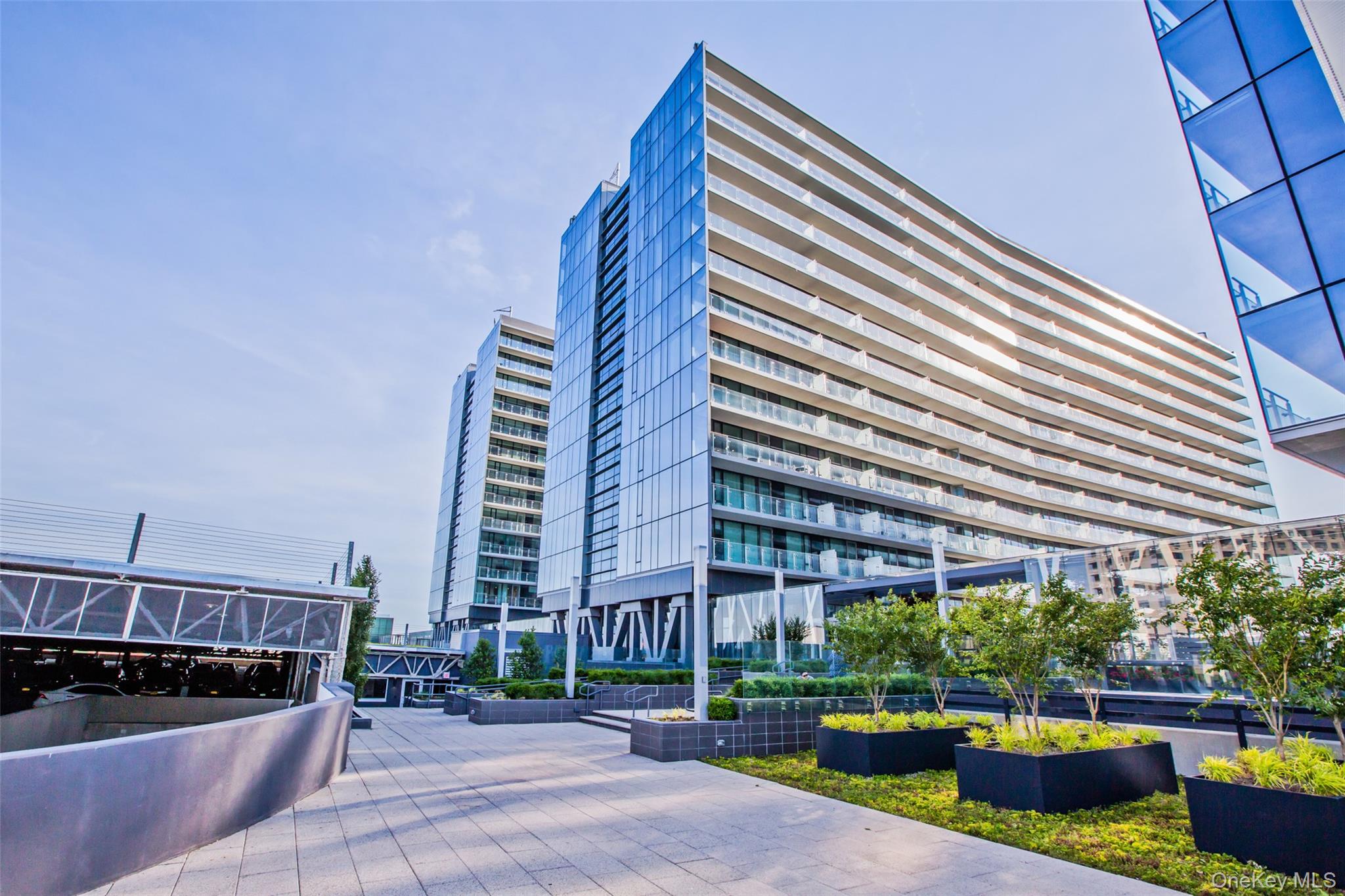 13105 40th Road Unit 11T, Flushing NY 11354