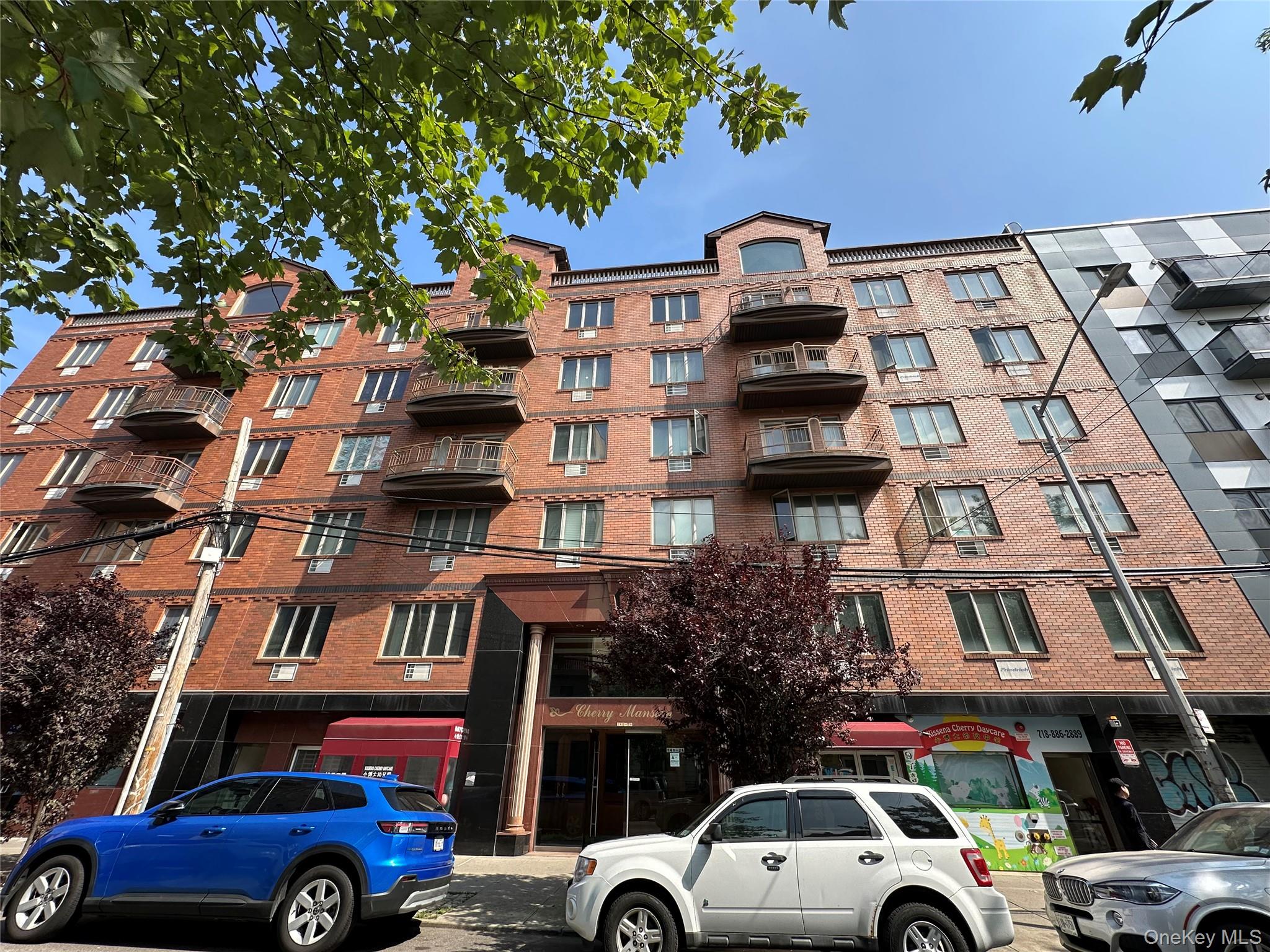 140-26 Cherry Avenue Unit 5D, Flushing NY 11355