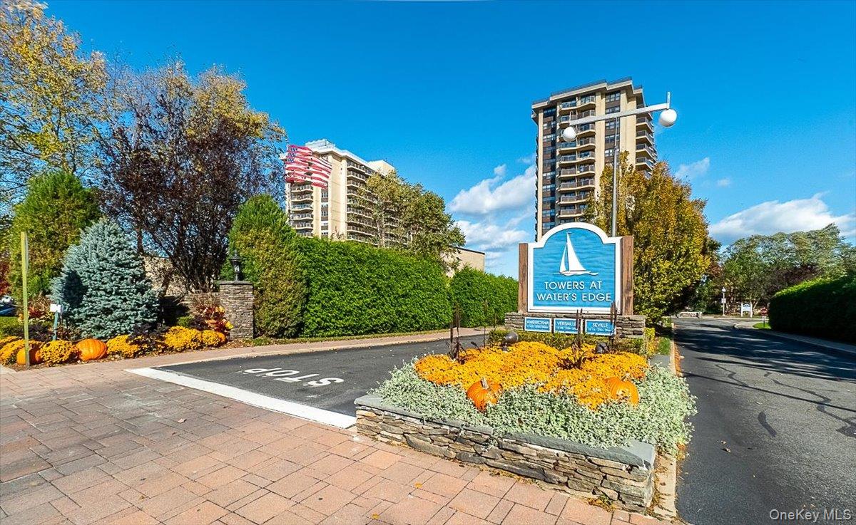 18-05 215th Street Unit 8C, Bayside NY 11360