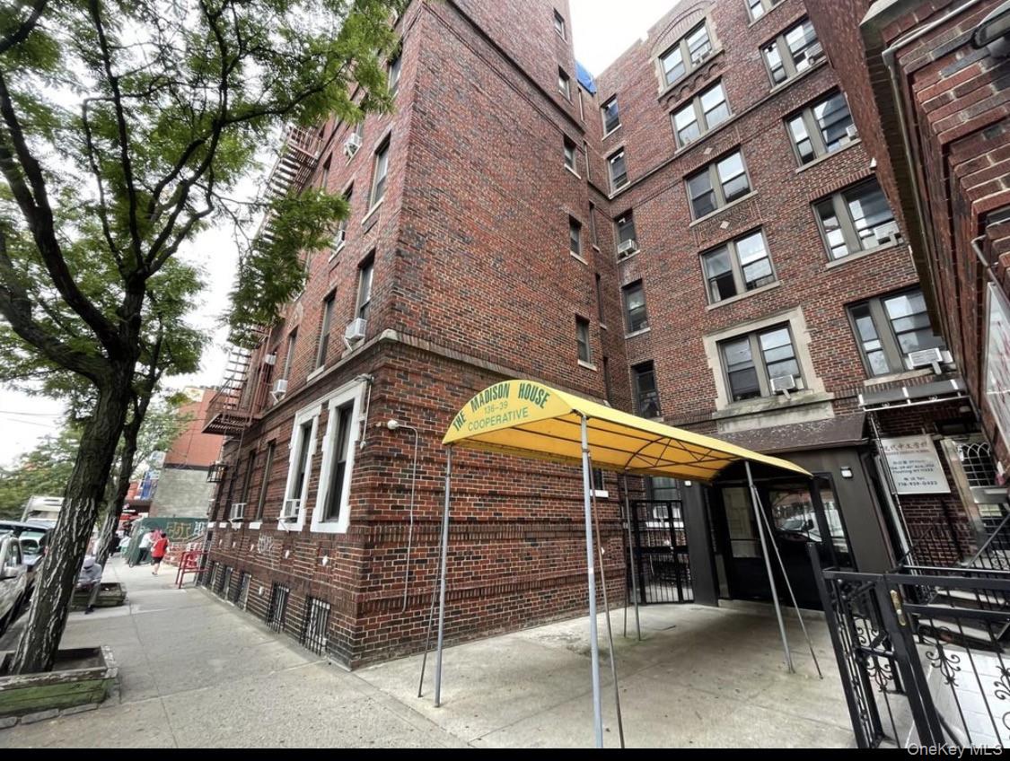136-39 41st Avenue Unit 5D, Flushing NY 11355