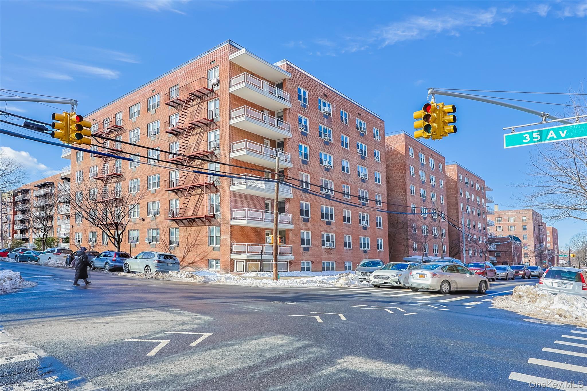 3420 Parsons Boulevard Unit 3G, Flushing NY 11354