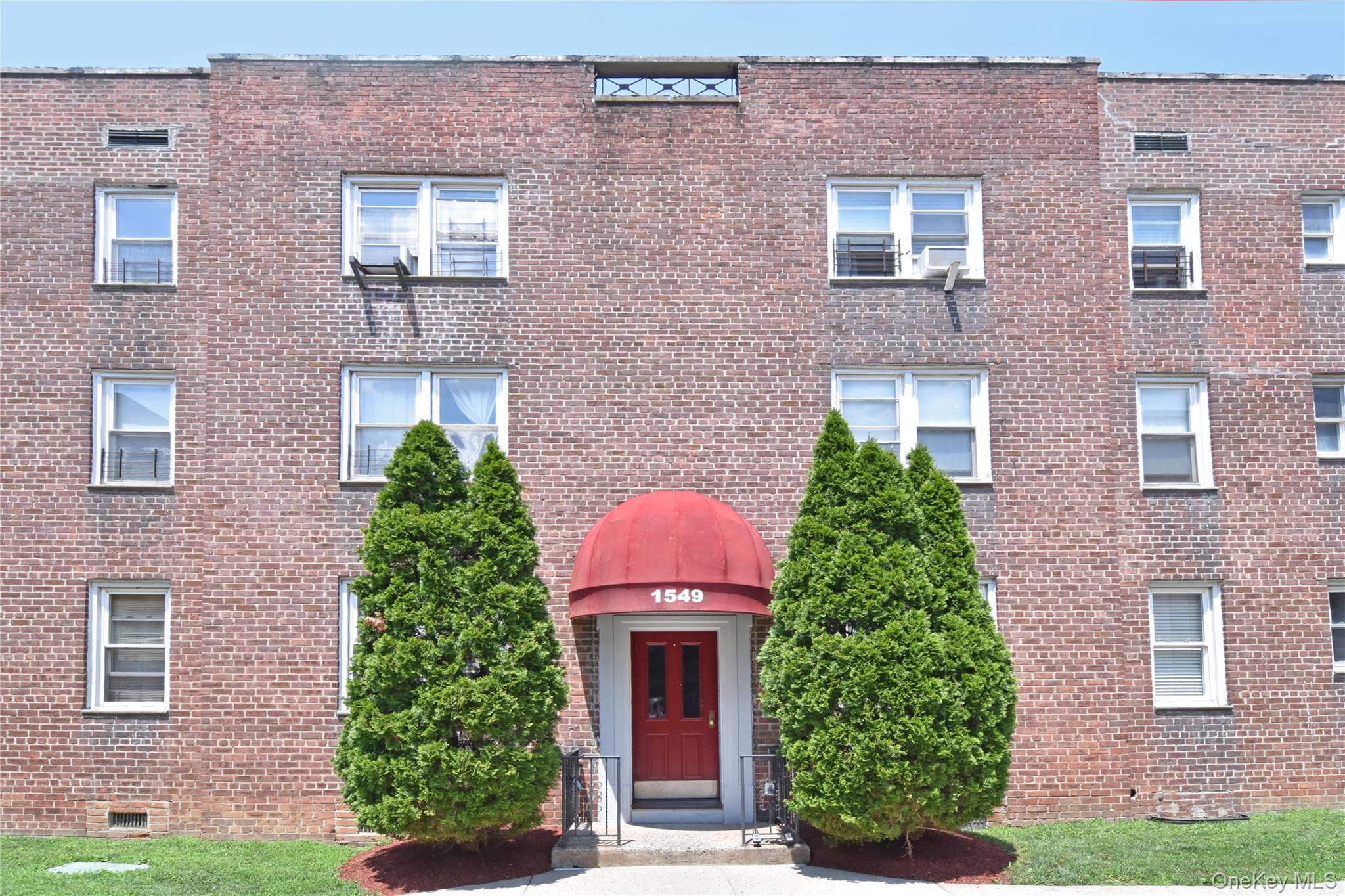 1549 Central Park Avenue Unit G-11, Yonkers NY 10710