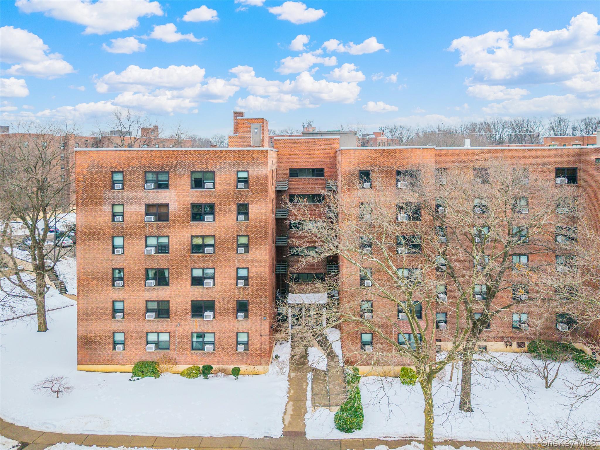 213-06 75th Avenue Unit 6H, Bayside NY 11364