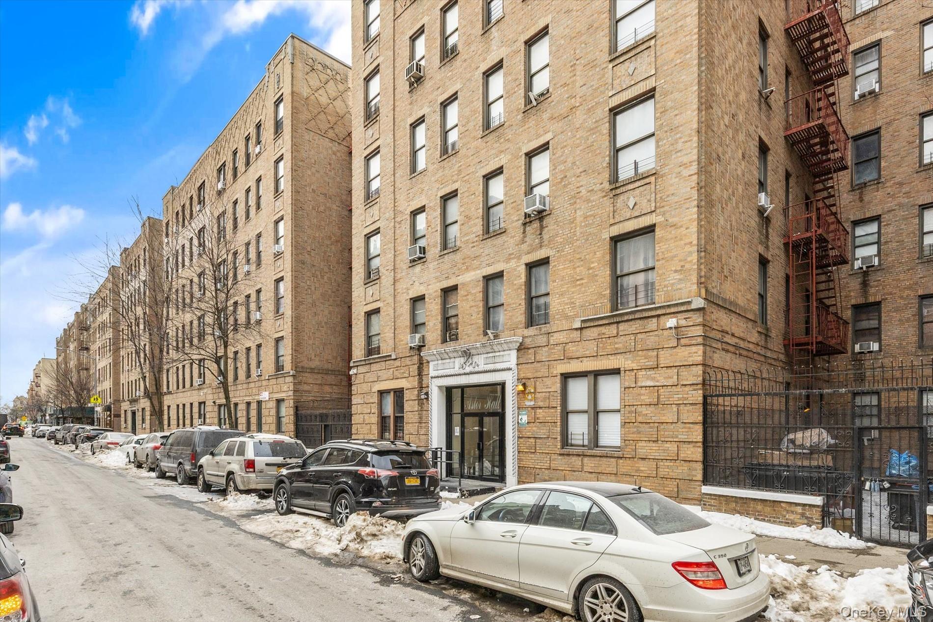 2187 Holland Avenue Unit 4G, Bronx NY 10462