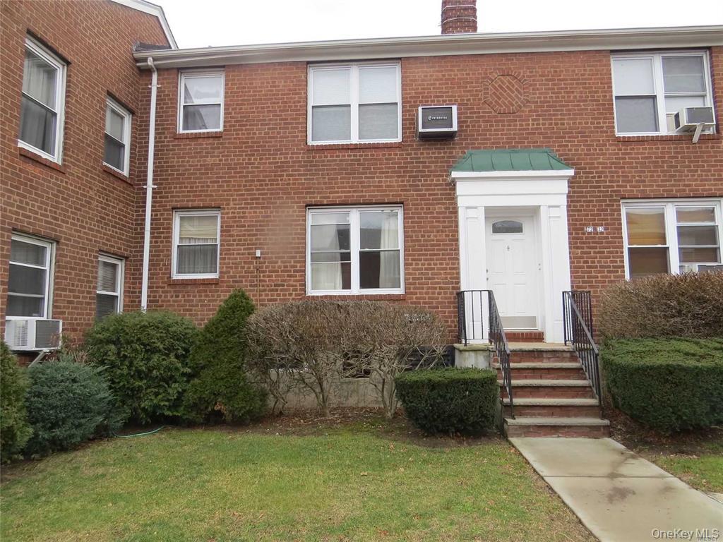 172-12 Crocheron Avenue Unit C3, Flushing NY 11358