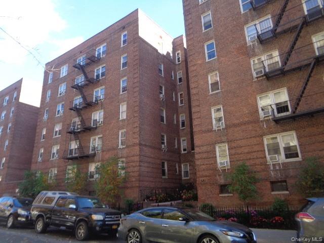 2080 Barnes Avenue Unit 6F, Bronx NY 10462