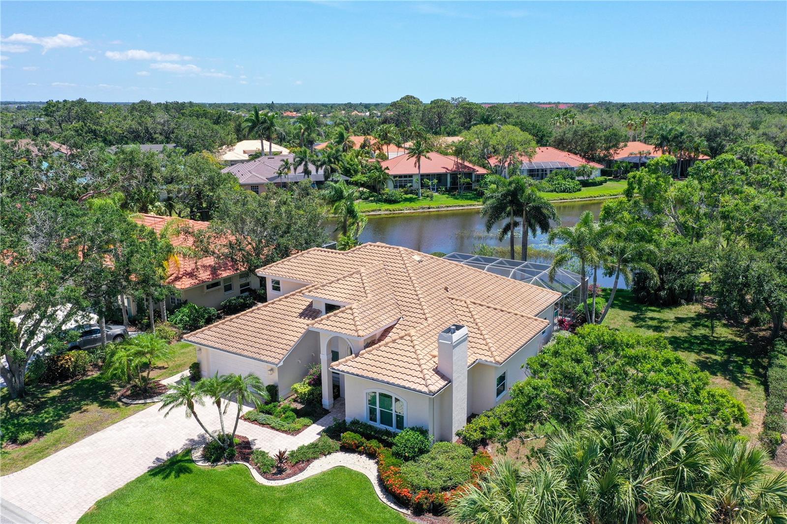 5166 FAR OAK CIR, Sarasota FL 34238 House for Sale in Sarasota, FL