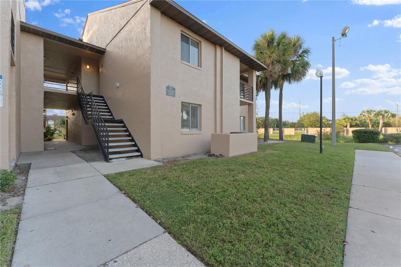 5208 VIA HACIENDA CIR #201, Orlando FL 32839