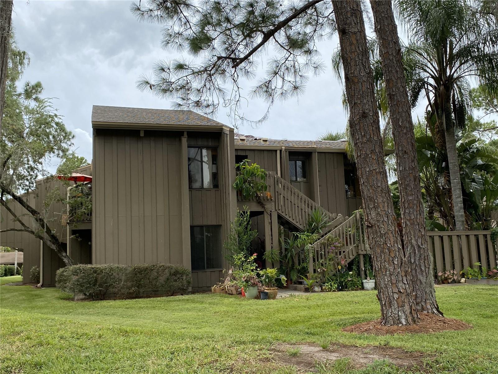 5302 BURNING TREE DR #F-02-2, Orlando FL 32811