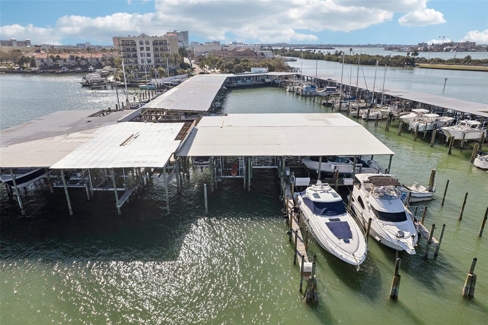 200 WINDWARD PSGE #84, Clearwater FL 33767