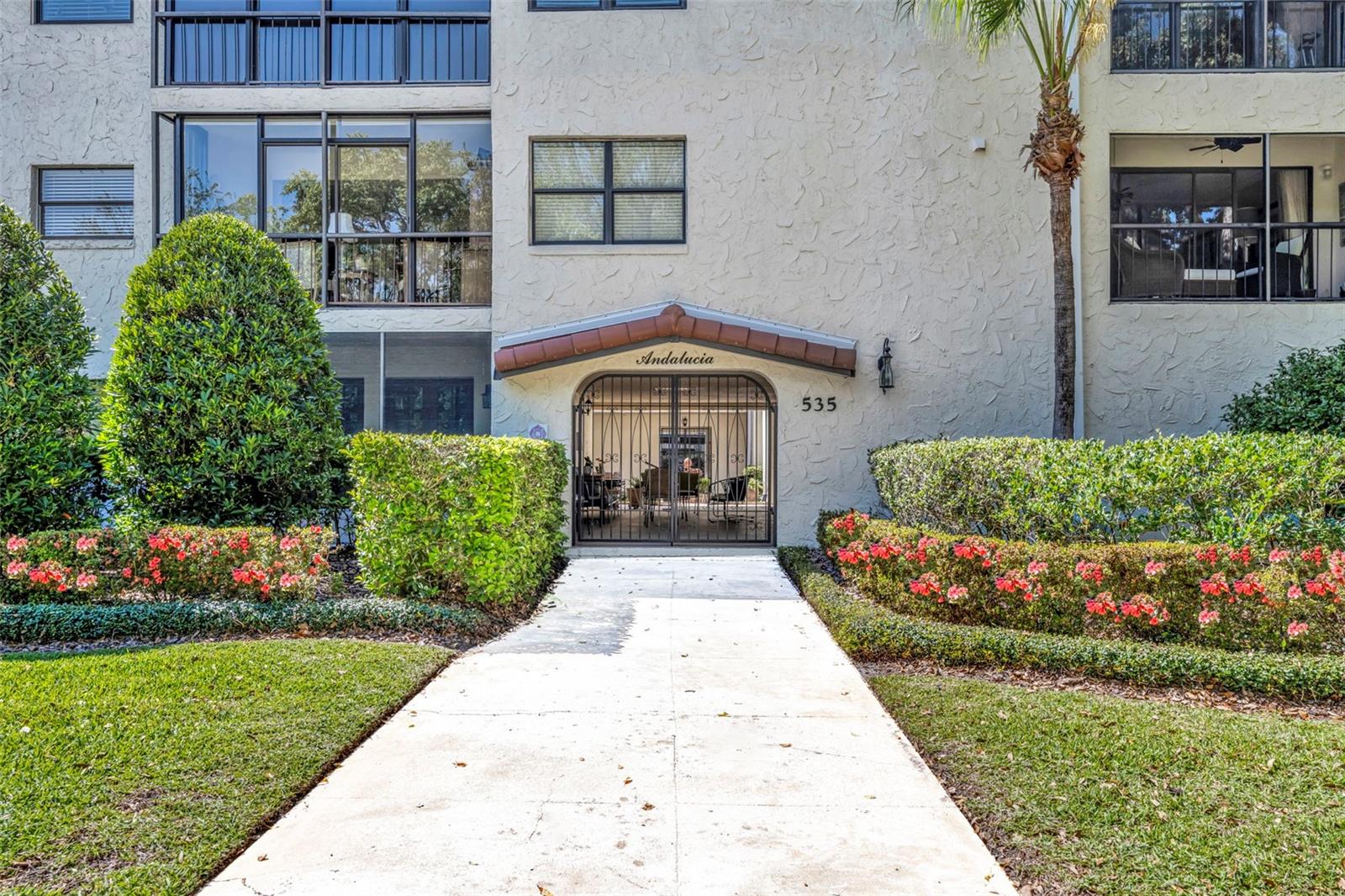 535 N INTERLACHEN AVE #107, Winter Park FL 32789
