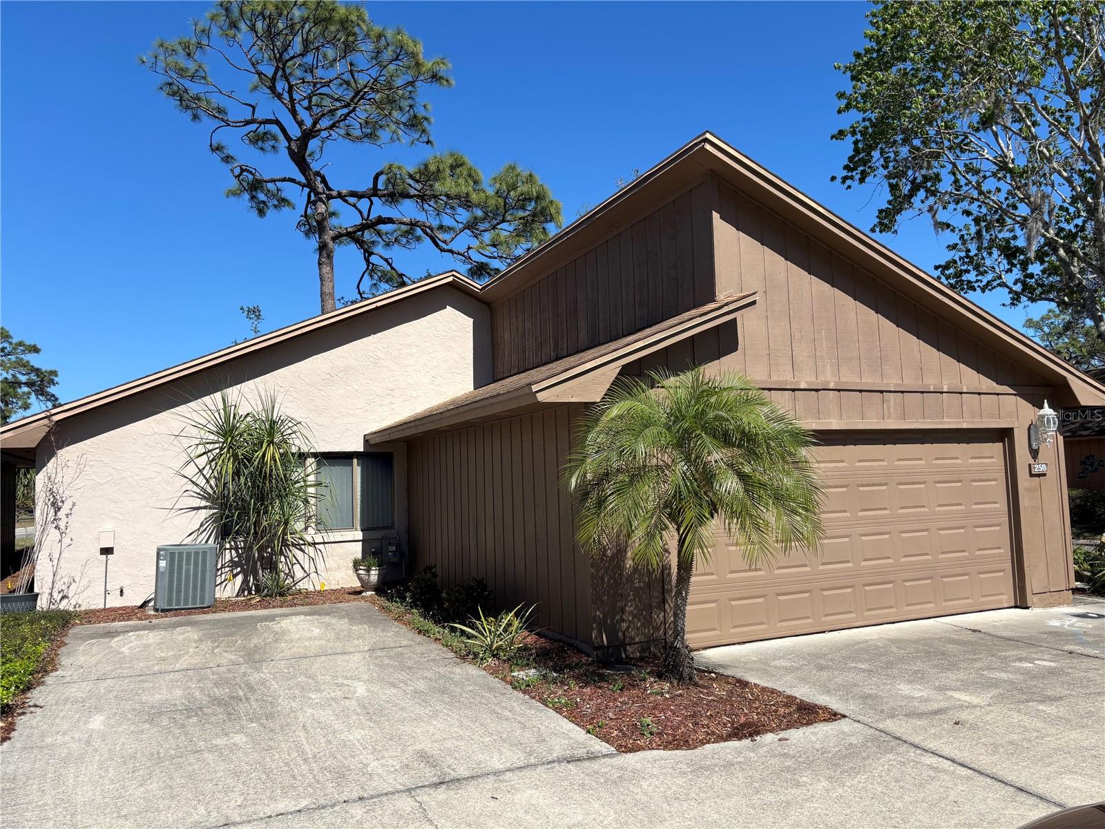 250 RAINTREE DR, Casselberry FL 32707