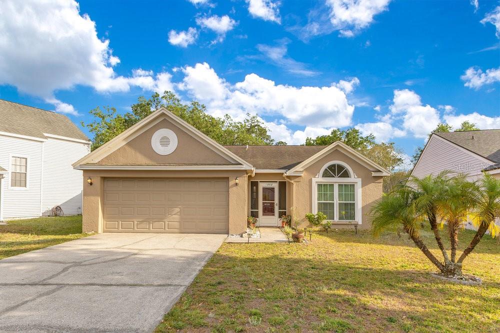 1002 KELSEY AVE, Oviedo FL 32765
