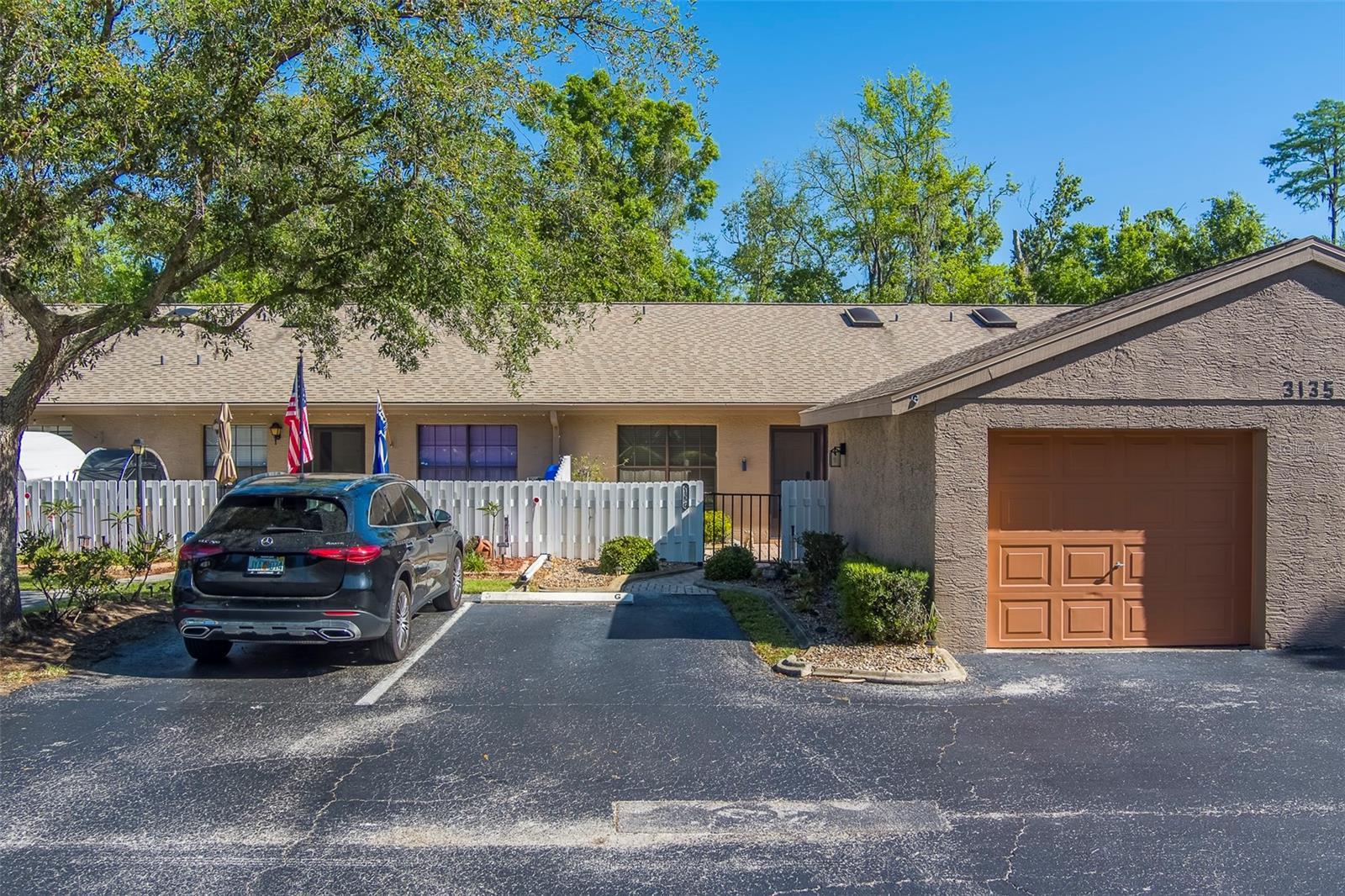 3135 CHARTER CLUB DR #G, Tarpon Springs FL 34688